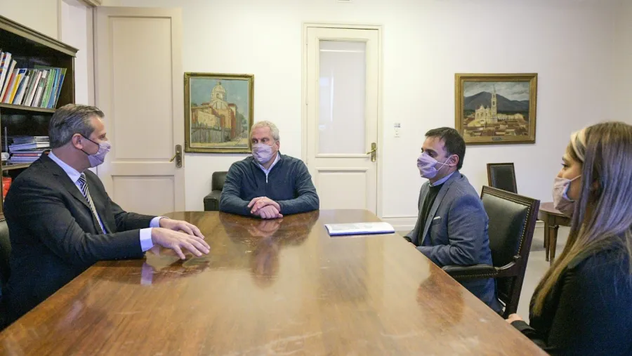 Bahl gestionó ante Nación financiamiento para proyecto de la UTN Regional Paraná Bahl gestionó ante Nación financiamiento para proyecto de la UTN Regional Paraná