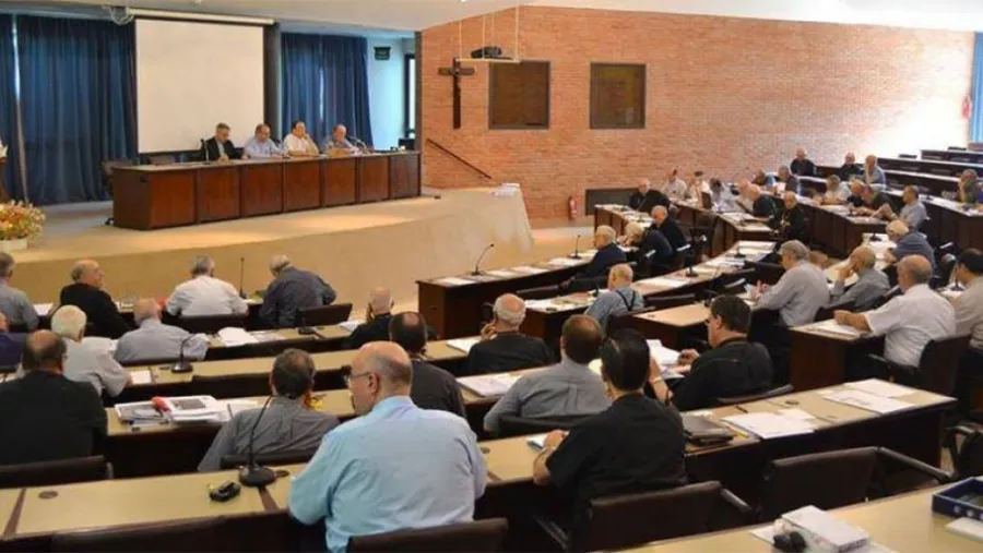 Imagen de archivo de la Conferencia Episcopal Argentina (CEA), que este año se reunirá del 7 al 11 de noviembre en la casa de retiros “El Cenáculo”, de la localidad bonaerense de Pilar. Imagen de archivo de la Conferencia Episcopal Argentina (CEA), que este año se reunirá del 7 al 11 de noviembre en la casa de retiros “El Cenáculo”, de la localidad bonaerense de Pilar.