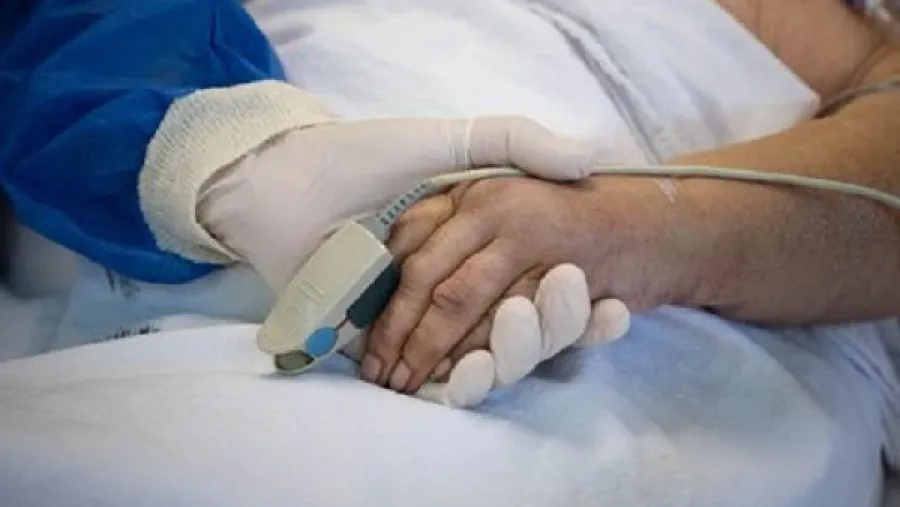 El protocolo diseñado por el hospital de Gualeguaychú tiene como objetivo humanizar la asistencia, brindando el acompañamiento afectivo y evitar la soledad en el momento crítico. El protocolo diseñado por el hospital de Gualeguaychú tiene como objetivo humanizar la asistencia, brindando el acompañamiento afectivo y evitar la soledad en el momento crítico.