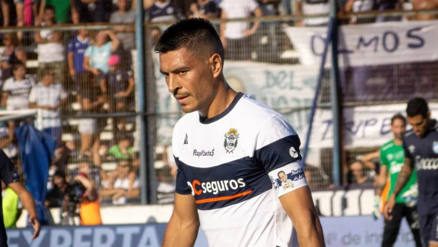 Paolo Goltz Gimnasia podrá contar con el entrerriano Goltz para recibir a Atlético Tucumán