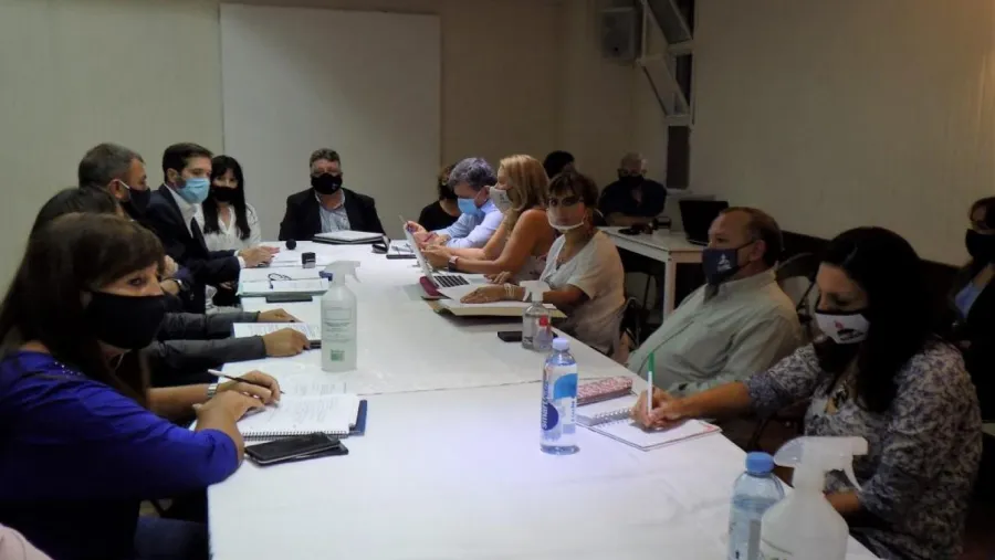 El gobierno convocó a los gremios docentes para el 29 de marzo El gobierno convocó a los gremios docentes para el 29 de marzo