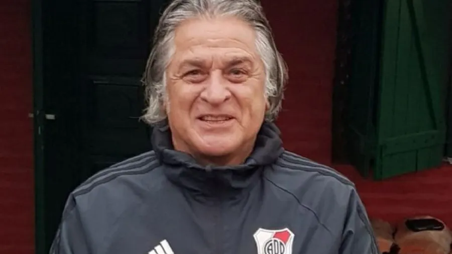 El “Pato” Fillol dio positivo de covid-19 y hace reposo en su casa El “Pato” Fillol dio positivo de covid-19 y hace reposo en su casa