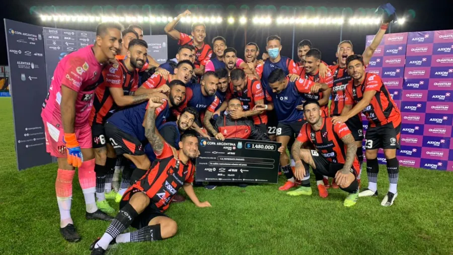 Copa Argentina: Patronato eliminó a Lanús y pasó por primera vez a octavos de final Copa Argentina: Patronato eliminó a Lanús y pasó por primera vez a octavos de final