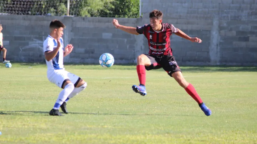 Patronato Talleres Reserva: Patronato empató con Talleres en su última actuación de local en el torneo