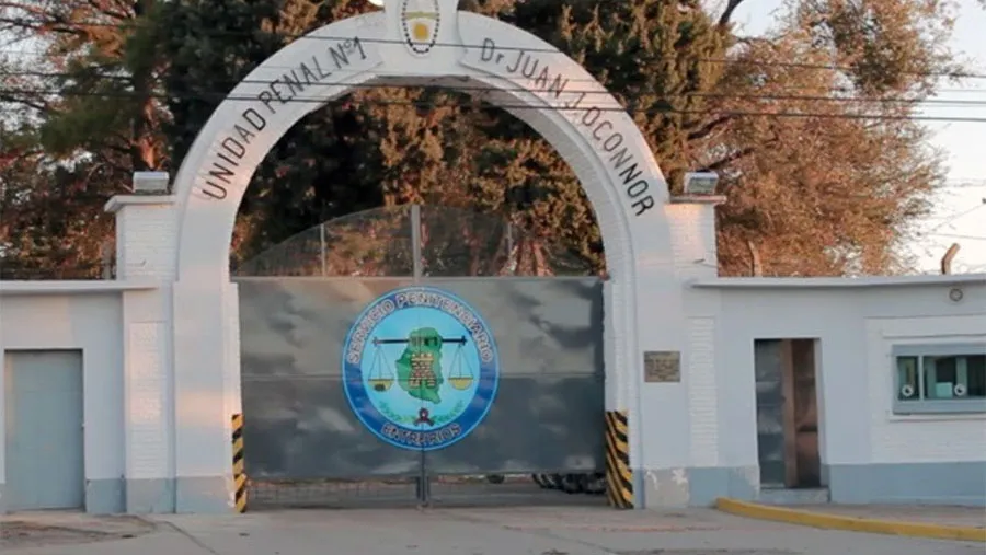 El beneficio de la prisión domiciliaria que lograron muchos peligros presos, pone en alerta a la Policía provincial. El beneficio de la prisión domiciliaria que lograron muchos peligros presos, pone en alerta a la Policía provincial.