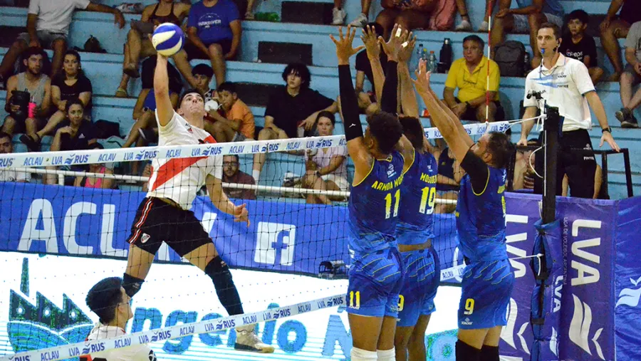 Con un triunfo de UPCN se cerró el tour de la Liga de Vóleibol Argentina en Paraná Con un triunfo de UPCN se cerró el tour de la Liga de Vóleibol Argentina en Paraná