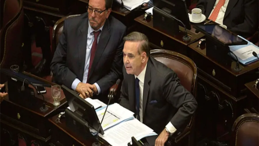 Pichetto con Guastavino en el Senado Pichetto con Guastavino en el Senado