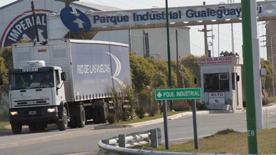 El consumo eléctrico en el PIG fue en marzo 113.815 Kw (en marzo de 2019 fue de 135.849 Kw) y en abril 93.059 Kw (en abril del año pasado fue de 141.317 Kw. El consumo eléctrico en el PIG fue en marzo 113.815 Kw (en marzo de 2019 fue de 135.849 Kw) y en abril 93.059 Kw (en abril del año pasado fue de 141.317 Kw.