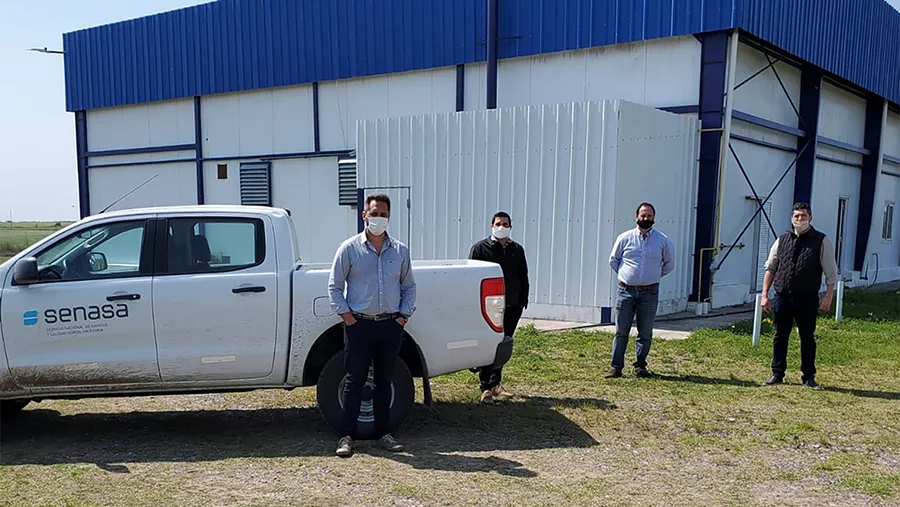 La planta actualmente se encuentra cerrada y la están readecuando, ya que estaba orientada a trabajar con productos y subproductos de origen avícola y ahora proyectan trabajar con porcinos. La planta actualmente se encuentra cerrada y la están readecuando, ya que estaba orientada a trabajar con productos y subproductos de origen avícola y ahora proyectan trabajar con porcinos.