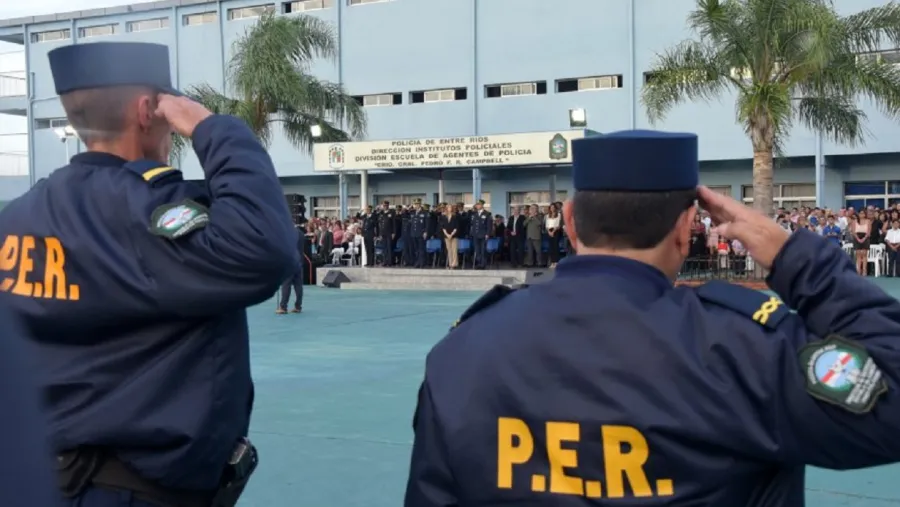 Policía Policía