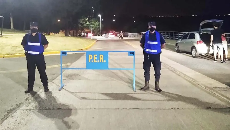 Policía Policía