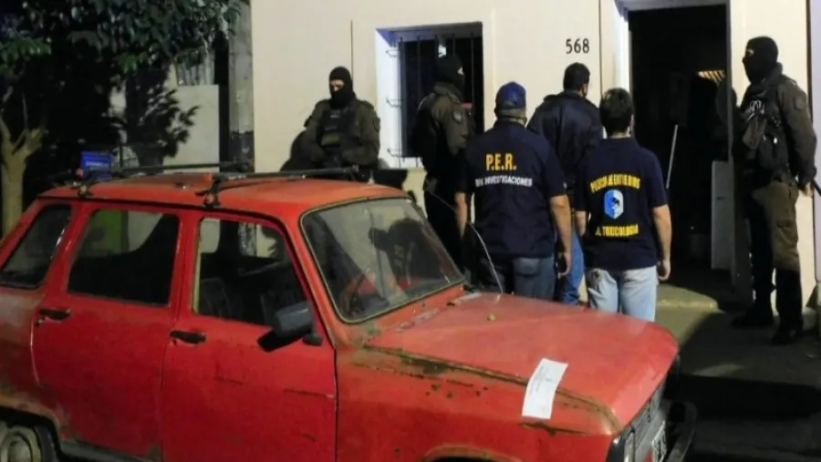 Rescataron a seis víctimas de trata y detuvieron a tres personas Rescataron a seis víctimas de trata y detuvieron a tres personas