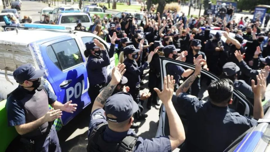 Policía Bonaerense reclamos Policía Bonaerense reclamos