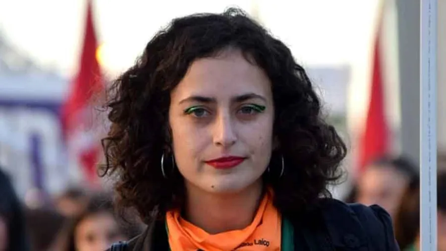 Nadia Burgos Nadia Burgos