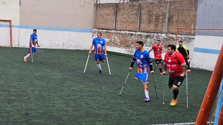 La Liga Nacional de Fútbol para Amputados pasó por Paraná La Liga Nacional de Fútbol para Amputados pasó por Paraná