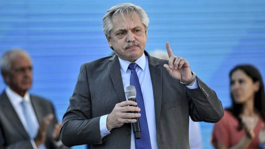Alberto Fernández. Alberto Fernández.