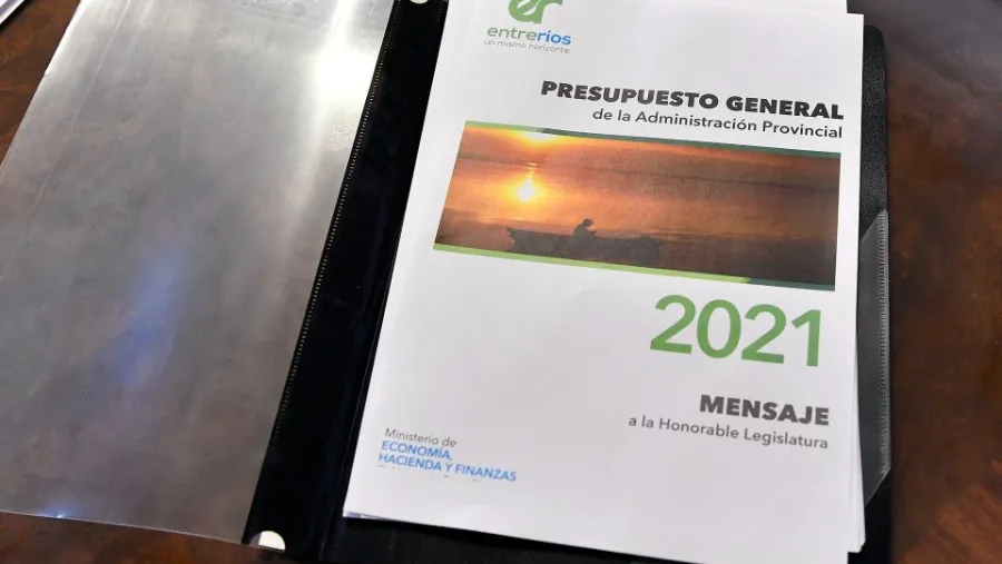 El Ejecutivo envió el proyecto de presupuesto 2021 a la Legislatura El Ejecutivo envió el proyecto de presupuesto 2021 a la Legislatura