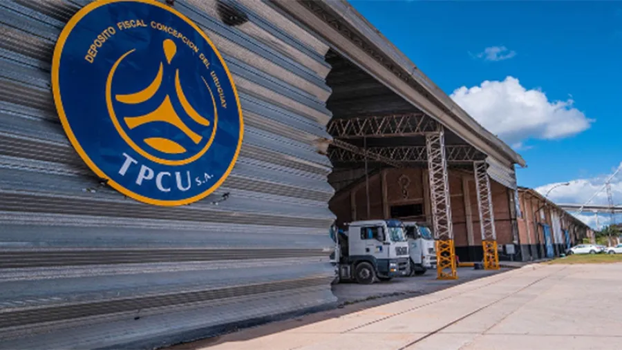 La empresa TPCU SA, a cargo desde 2018 de la terminal portuaria de Concepción del Uruguay, tiene como uno de sus principales responsables a una persona que fue condenada por narcotráfico en 2009. La empresa TPCU SA, a cargo desde 2018 de la terminal portuaria de Concepción del Uruguay, tiene como uno de sus principales responsables a una persona que fue condenada por narcotráfico en 2009.