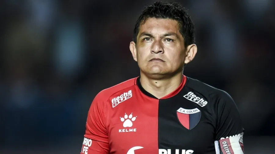 Luis Miguel Rodríguez El “Pulguita” Rodríguez descartó irse de Colón y aclaró que piensa respetar su contrato