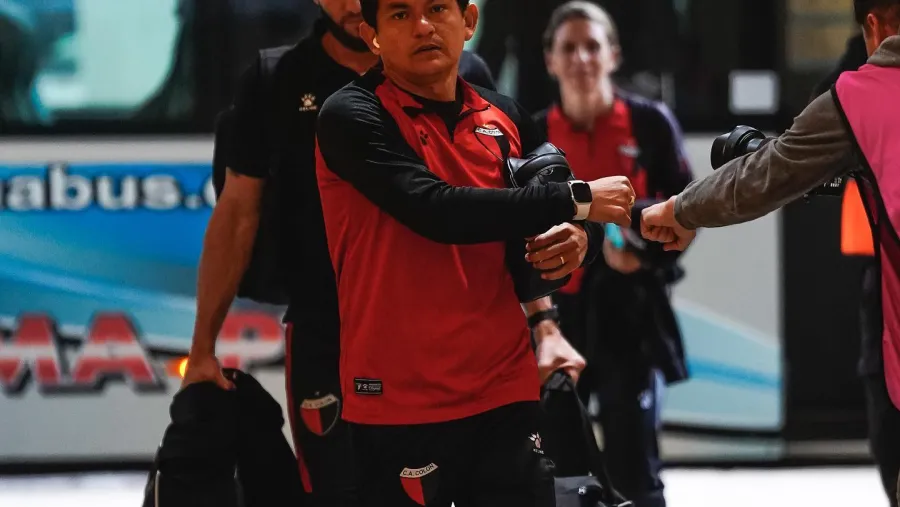 Tras la amenaza de la barra brava, el plantel de Colón de Santa Fe concentrará en Paraná Tras la amenaza de la barra brava, el plantel de Colón de Santa Fe concentrará en Paraná