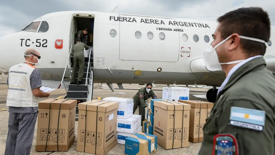El Ministerio de Salud inició la entrega de 35 mil reactivos para diagnosticar el nuevo coronavirus en las 24 jurisdicciones del país. A Entre Ríos le asignaron mil unidades. El Ministerio de Salud inició la entrega de 35 mil reactivos para diagnosticar el nuevo coronavirus en las 24 jurisdicciones del país. A Entre Ríos le asignaron mil unidades.