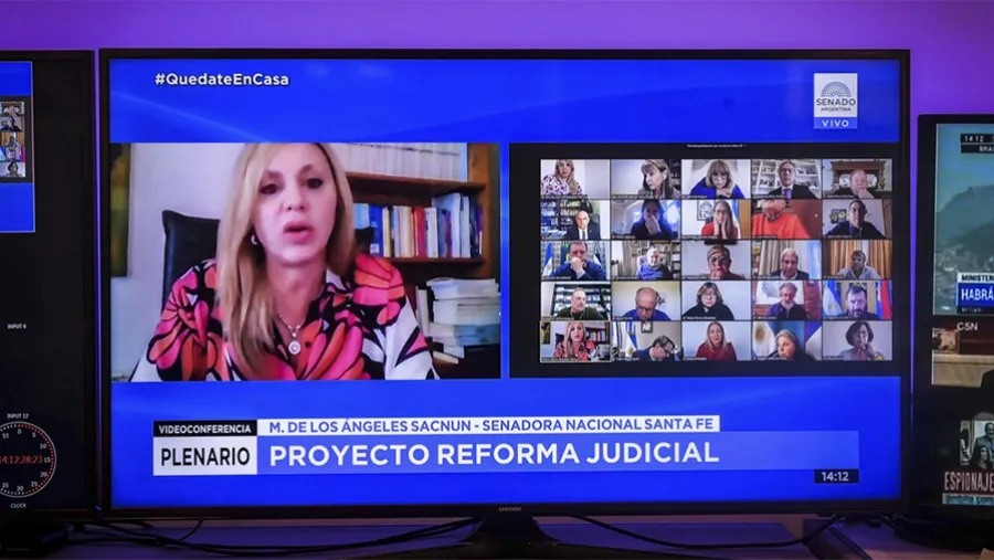 El proyecto para reformular el Poder Judicial recibió dictamen de mayoría en un plenario de comisiones del Senado de la Nación. El proyecto para reformular el Poder Judicial recibió dictamen de mayoría en un plenario de comisiones del Senado de la Nación.