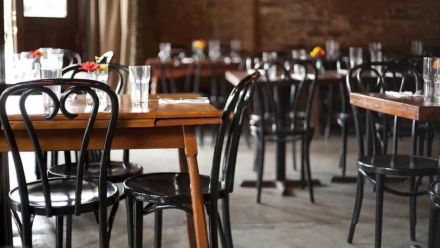 Los rubros más afectados en noviembre fueron los de hotelería y restaurantes Los rubros más afectados en noviembre fueron los de hotelería y restaurantes