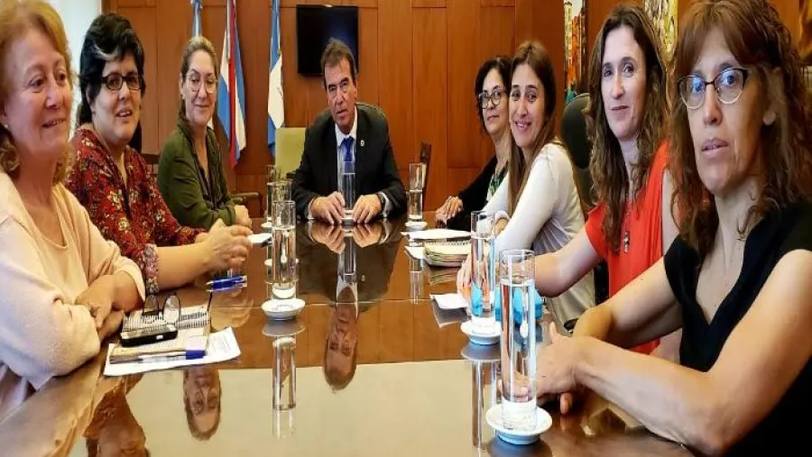 reunión con Castrillón reunión con Castrillón