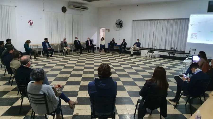 Reunión Zanuttini en Colón Reunión Zanuttini en Colón