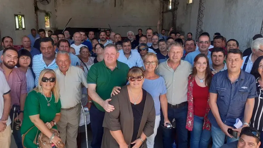 “Debemos tener propuestas claras y una férrea voluntad de poder”, se indicó desde Alternativa Radical Entrerriana. “Debemos tener propuestas claras y una férrea voluntad de poder”, se indicó desde Alternativa Radical Entrerriana.