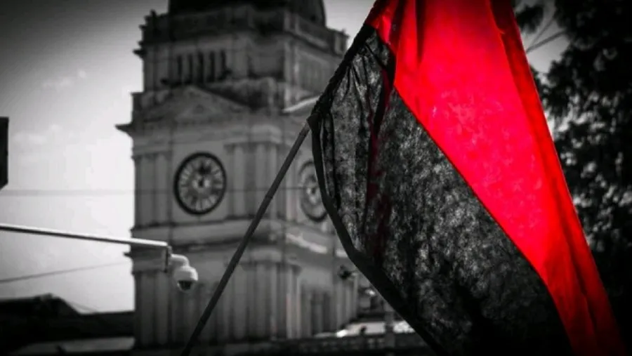 Rojo y Negro AGMER Rojo y Negro AGMER