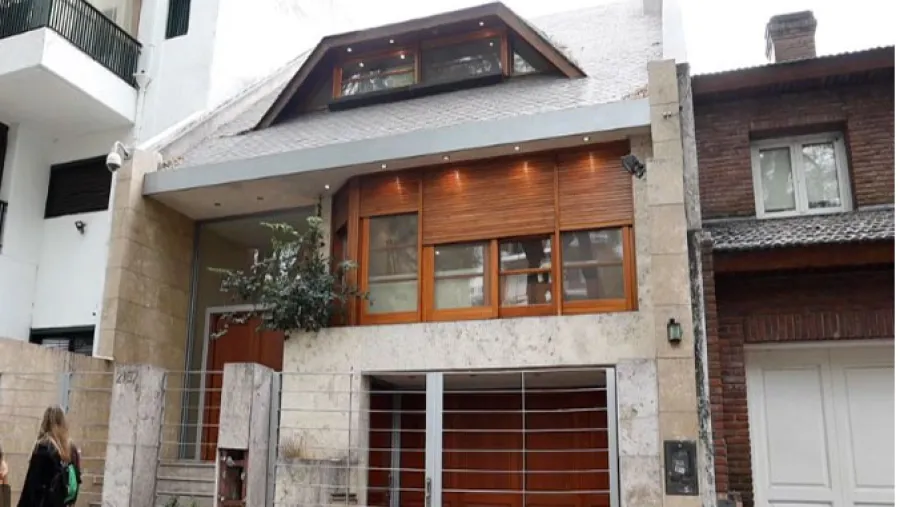 casa Carlos Salvatore casa Carlos Salvatore