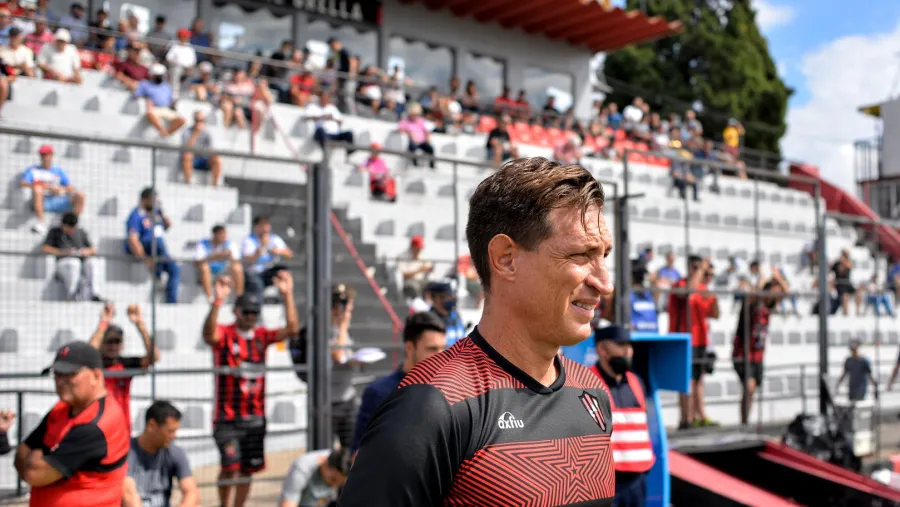 Facundo Sava: “Le quiero ganar a Gimnasia, más allá de mis sentimientos por esa camiseta” Facundo Sava: “Le quiero ganar a Gimnasia, más allá de mis sentimientos por esa camiseta”