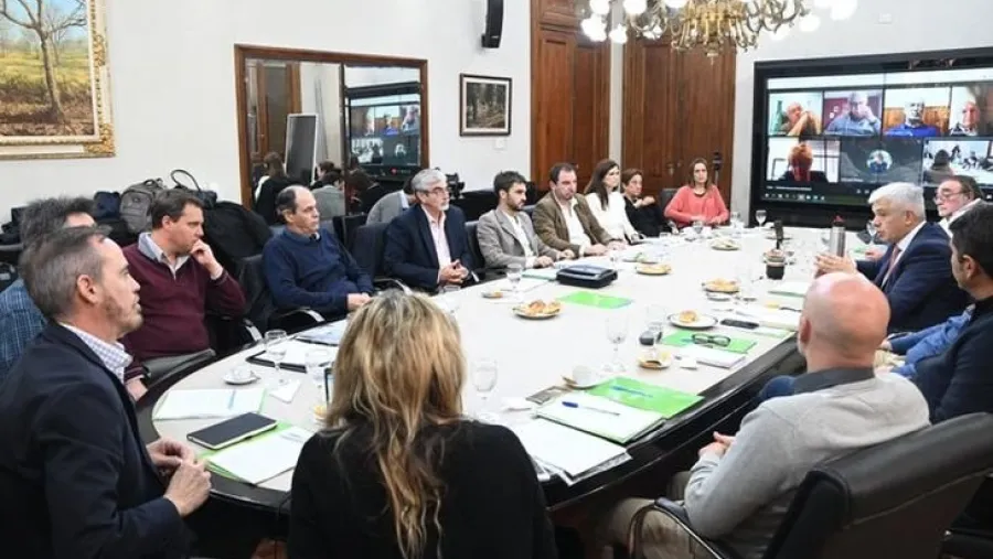 Domínguez planteó "reglamentar el uso propio de la semilla, que debe ser oneroso" Domínguez planteó "reglamentar el uso propio de la semilla, que debe ser oneroso"