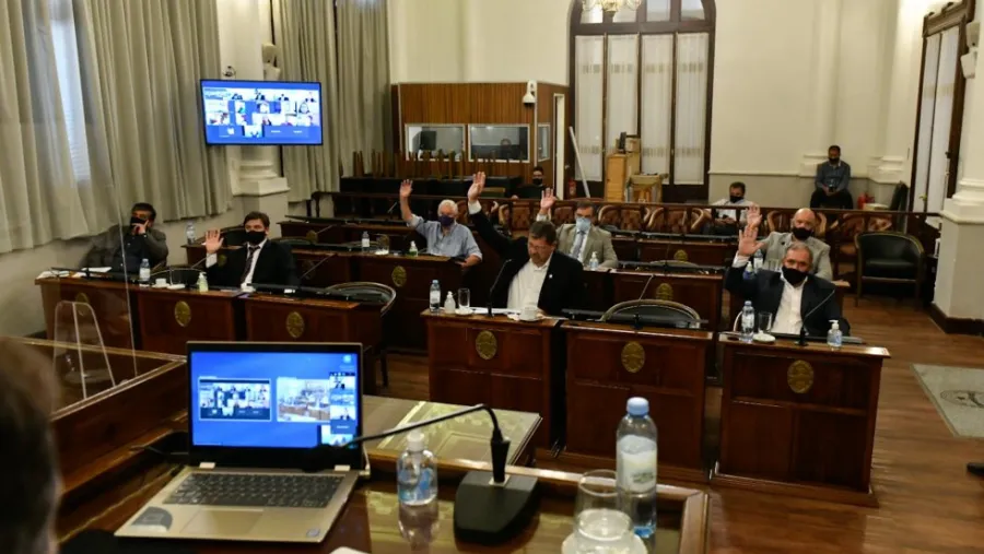 El Senado entrerriano prorrogó las sesiones ordinarias hasta el 14 de febrero El Senado entrerriano prorrogó las sesiones ordinarias hasta el 14 de febrero
