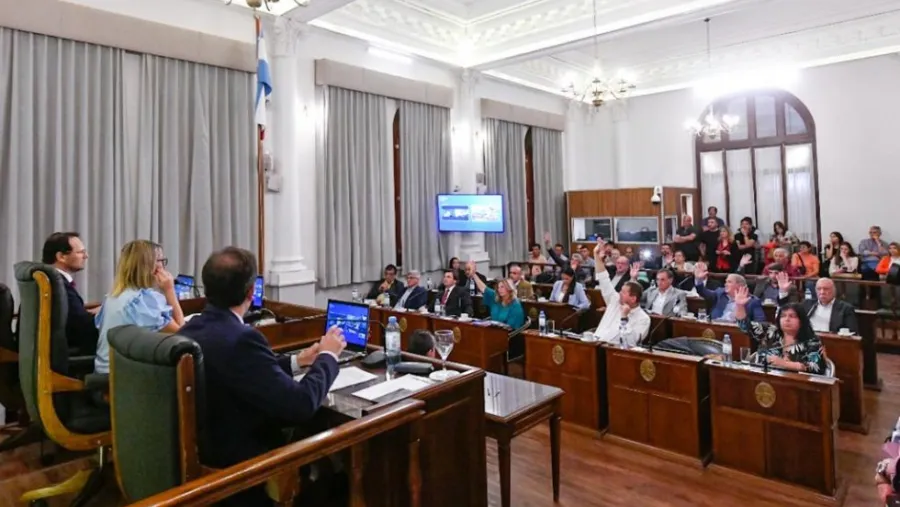 El Senado sancionó el proyecto de ley que crea cargos en la Cafesg El Senado sancionó el proyecto de ley que crea cargos en la Cafesg