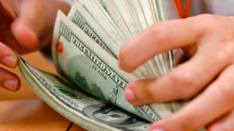 Dólar Dólar