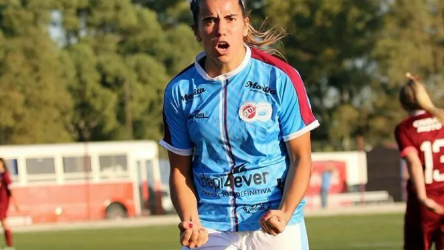 Sofía Schell La entrerriana Sofía Schell anotó un gol para el empate de UAI Urquiza ante San Lorenzo