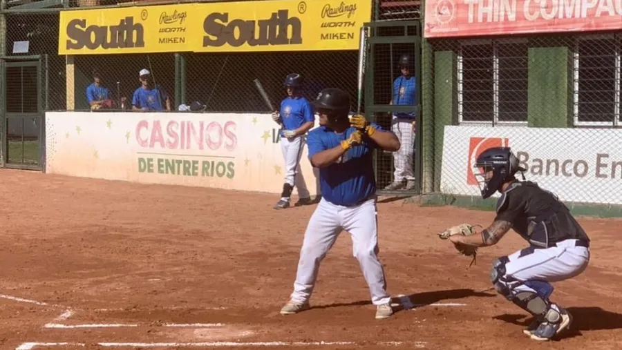 Softbol: las selecciones masculinas mayor y sub 23 concentraron en Paraná Softbol: las selecciones masculinas mayor y sub 23 concentraron en Paraná
