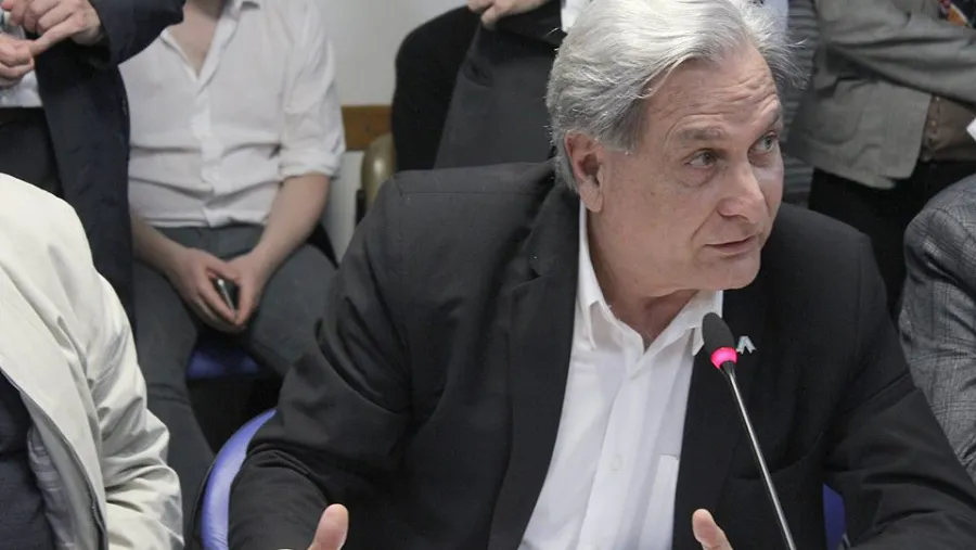 Solanas apoyó el reclamo de Bordet contra la quita de recursos coparticipables Solanas apoyó el reclamo de Bordet contra la quita de recursos coparticipables