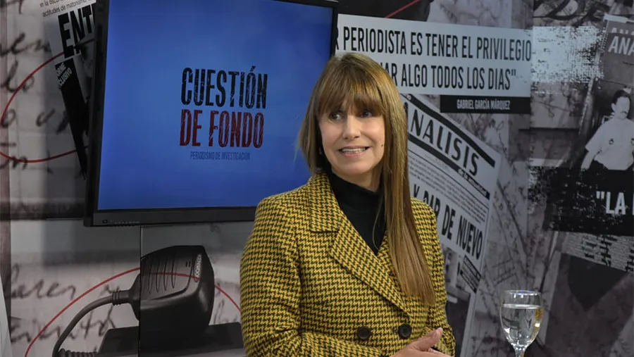 La ministra Sonia Velázquez en el programa Cuestión de Fondo (Canal 9, Litoral), analizó la situación post Covid-19 como consecuencia de los trabajadores de la Salud. La ministra Sonia Velázquez en el programa Cuestión de Fondo (Canal 9, Litoral), analizó la situación post Covid-19 como consecuencia de los trabajadores de la Salud.