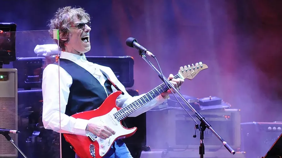 Luis Alberto Spinetta Luis Alberto Spinetta