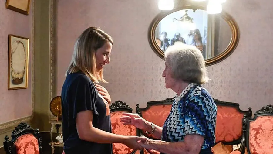 La Vicegobernación tiene el objetivo de dar a conocer el legado de las mujeres que dejaron su huella en la historia de Entre Ríos. La Vicegobernación tiene el objetivo de dar a conocer el legado de las mujeres que dejaron su huella en la historia de Entre Ríos.