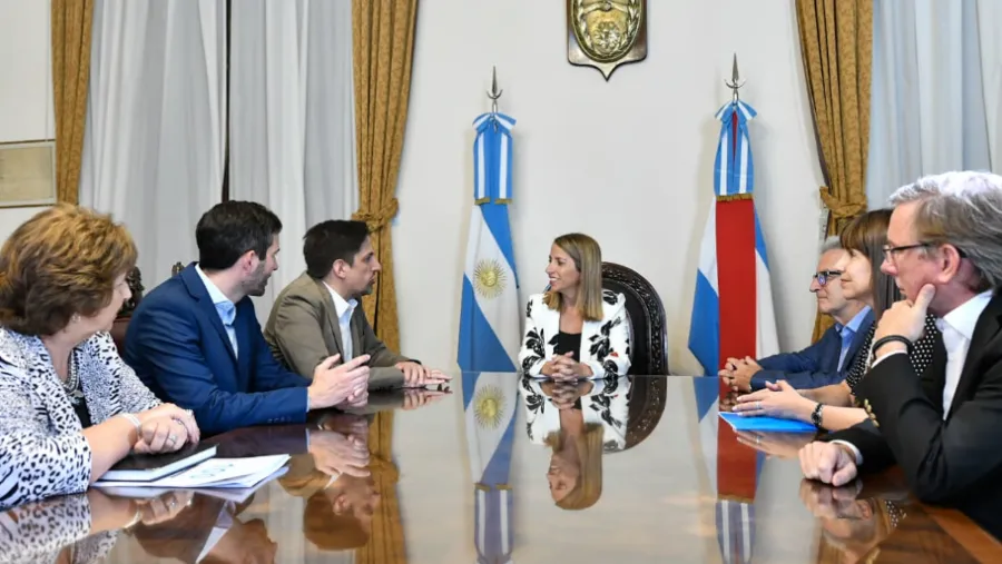 Stratta recibió al ministro Nicolás Trotta Stratta recibió al ministro Nicolás Trotta