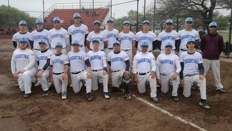 Citaron a seis paranaenses para el Panamericano Sub 17 de Sóftbol Citaron a seis paranaenses para el Panamericano Sub 17 de Sóftbol