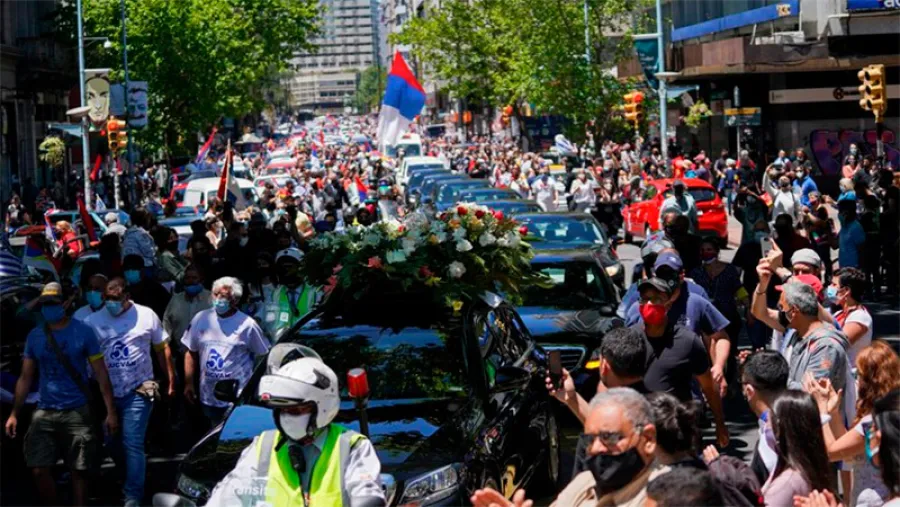 cortejo fúnebre Tabaré Vázquez cortejo fúnebre Tabaré Vázquez