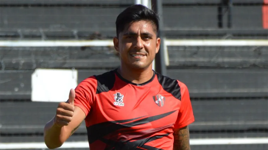 Cristian Tarragona Tarragona confirmó que Patronato quiere comprarle una parte de su pase: “Les dije que sí”