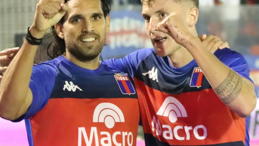 Tigre goleó a Platense en el clásico y consolidó su buen momento en la Zona B Tigre goleó a Platense en el clásico y consolidó su buen momento en la Zona B