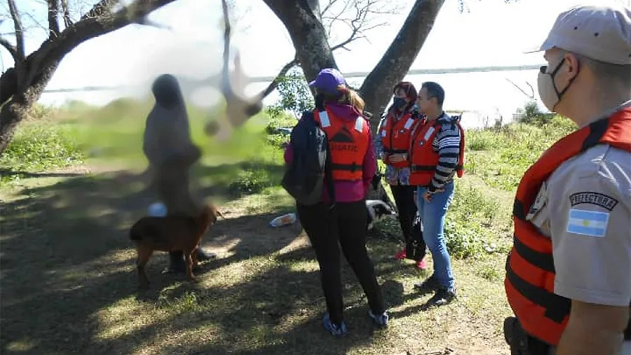 Las inspecciones sobre islas del río Paraná se realizan luego de recibir una denuncia por presunción de trata de personas con fines de explotación laboral. Las inspecciones sobre islas del río Paraná se realizan luego de recibir una denuncia por presunción de trata de personas con fines de explotación laboral.