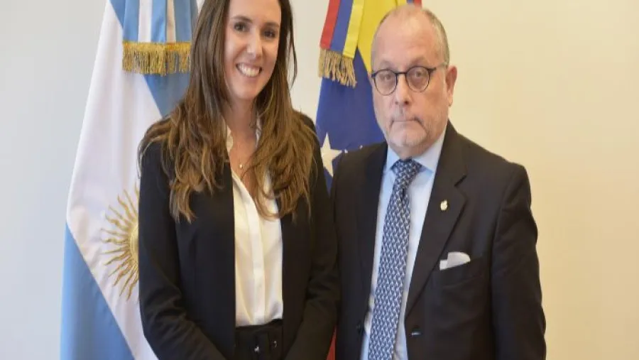 El gobierno le dio representación plena a la embajadora venezolana de Juan Guaidó El gobierno le dio representación plena a la embajadora venezolana de Juan Guaidó